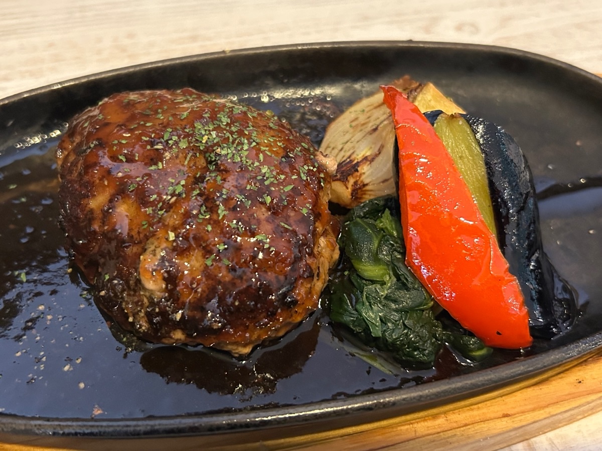 BURTON バートン cafe&kitchen ハンバーグ
